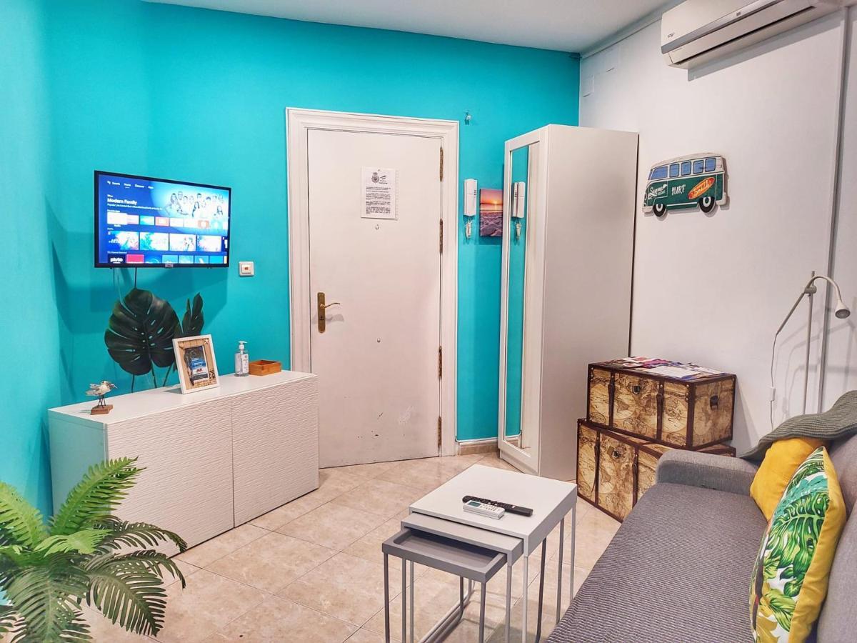 Apartamento Junto A Calle Larios Málaga Kültér fotó